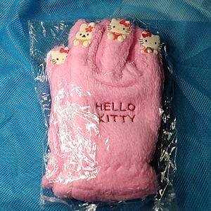 Hello Kitty Plush Gloves